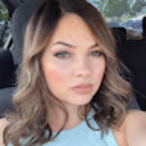 Meet your Posher, Marisa